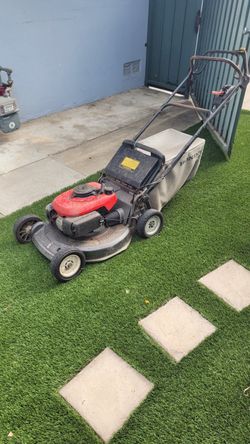 Honda Commercial Lawnmower