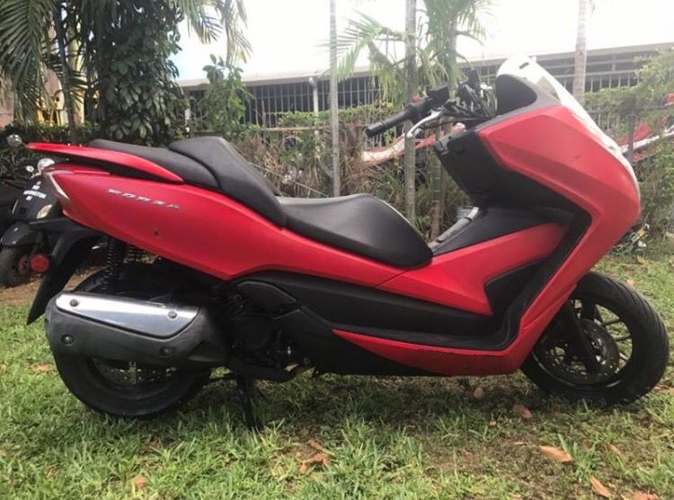 Honda FORZA 300cc