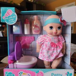 💖NEW POTTY TIME BABY DOLL AND ACCESSORIES.  TOILET MAKES FLASHING NOISES  AND SAYS YEA