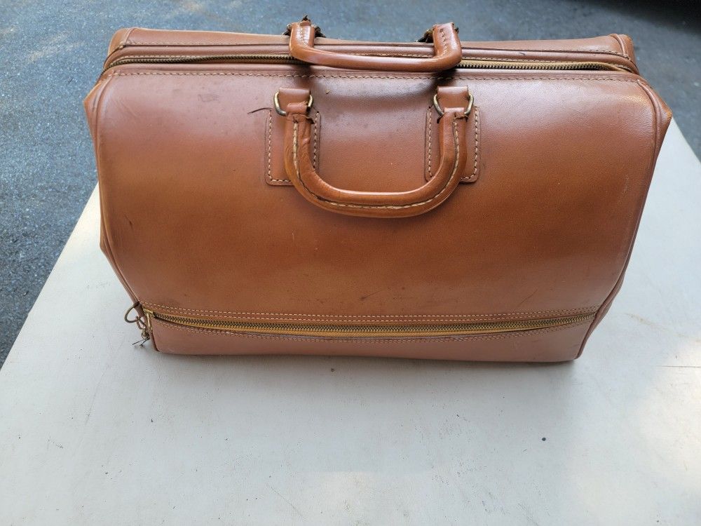 Vintage Leather Doctors Bag