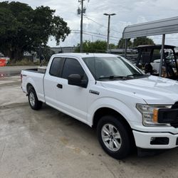 2019 Ford F150 XL - 86,000 Miles 