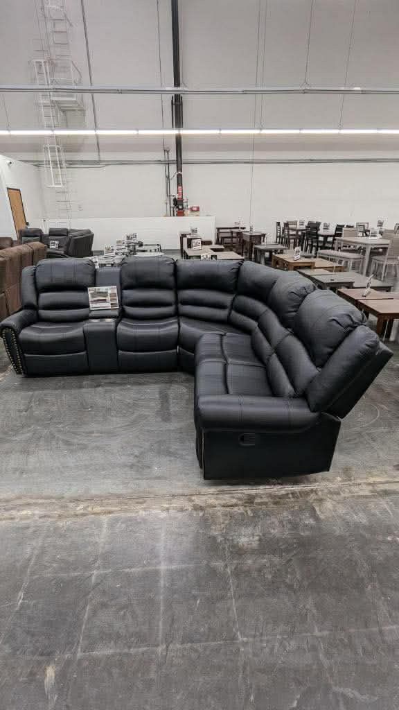 New Black Power Recliner Sectional Couch / Free Delivery 