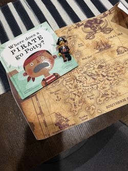 Pirate Bundle: Book + LEGO Pirate Flashlight + Keychain + Treasure Map