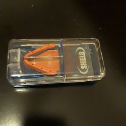 Pill cutting tool
