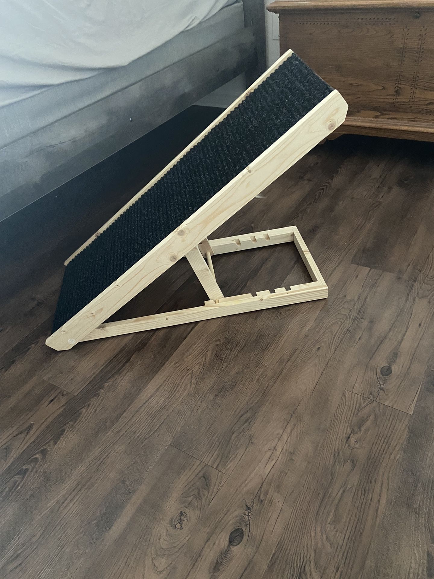 Dog Ramp for bed or couch(adjustable)