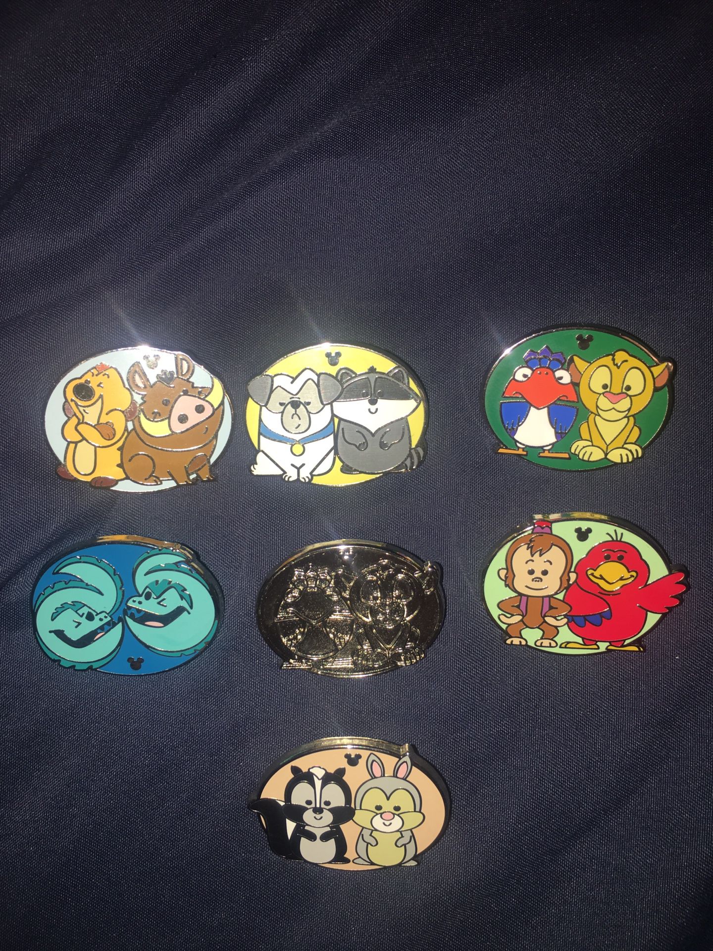 AUTHENTIC Disney Pins 2019 Hidden Mickey Complete Set of 7