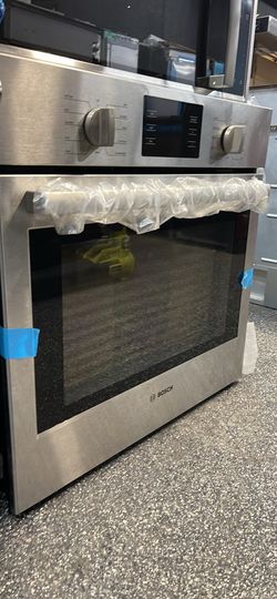 2025 new Bosch 30” single wall oven stainless steel open box model