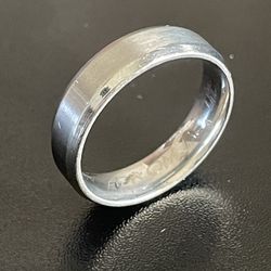 Pre-owned 6mm Carbide Edge Ring Size 10