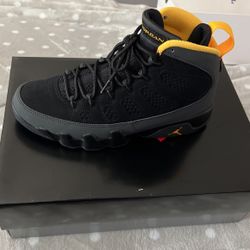 Air Jordan 9 Retro Black And University Gold Size 8 Mens 