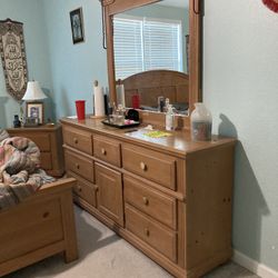 Big Size Dresser With Mirror For $200 Solid Wood 