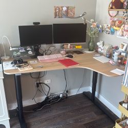 IKEA BEKANT standing table