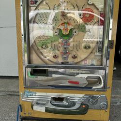 Antique Pin Ball Machine 