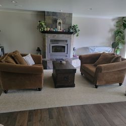 2 Living Room Chairs 