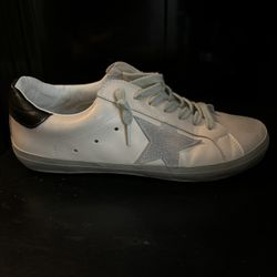 Golden Goose Tennis Shoes