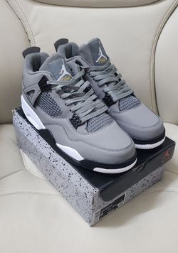 Jordan 4 Retro