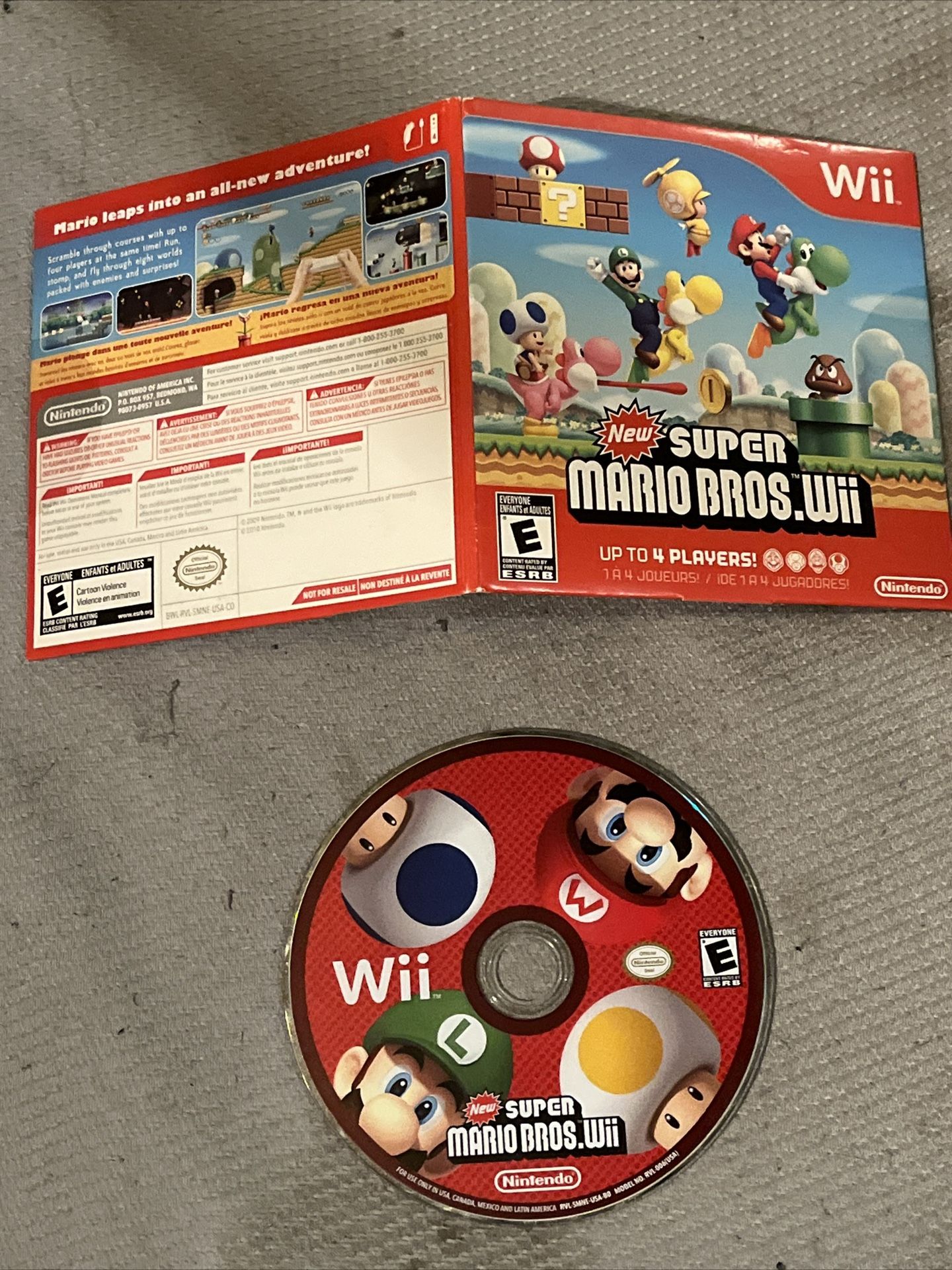 New Super Mario Bros Wii (Nintendo Wii, 2009) Cardboard Pack Disc and Sleeve