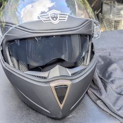 AHR XL Motorcycle Helmet