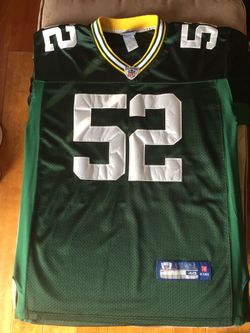 Green Bay Jersey #52