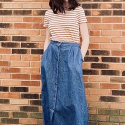 CRICKET LANE SKIRT