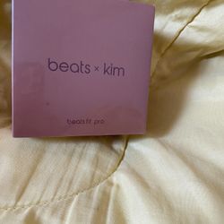 Beats  x Kim