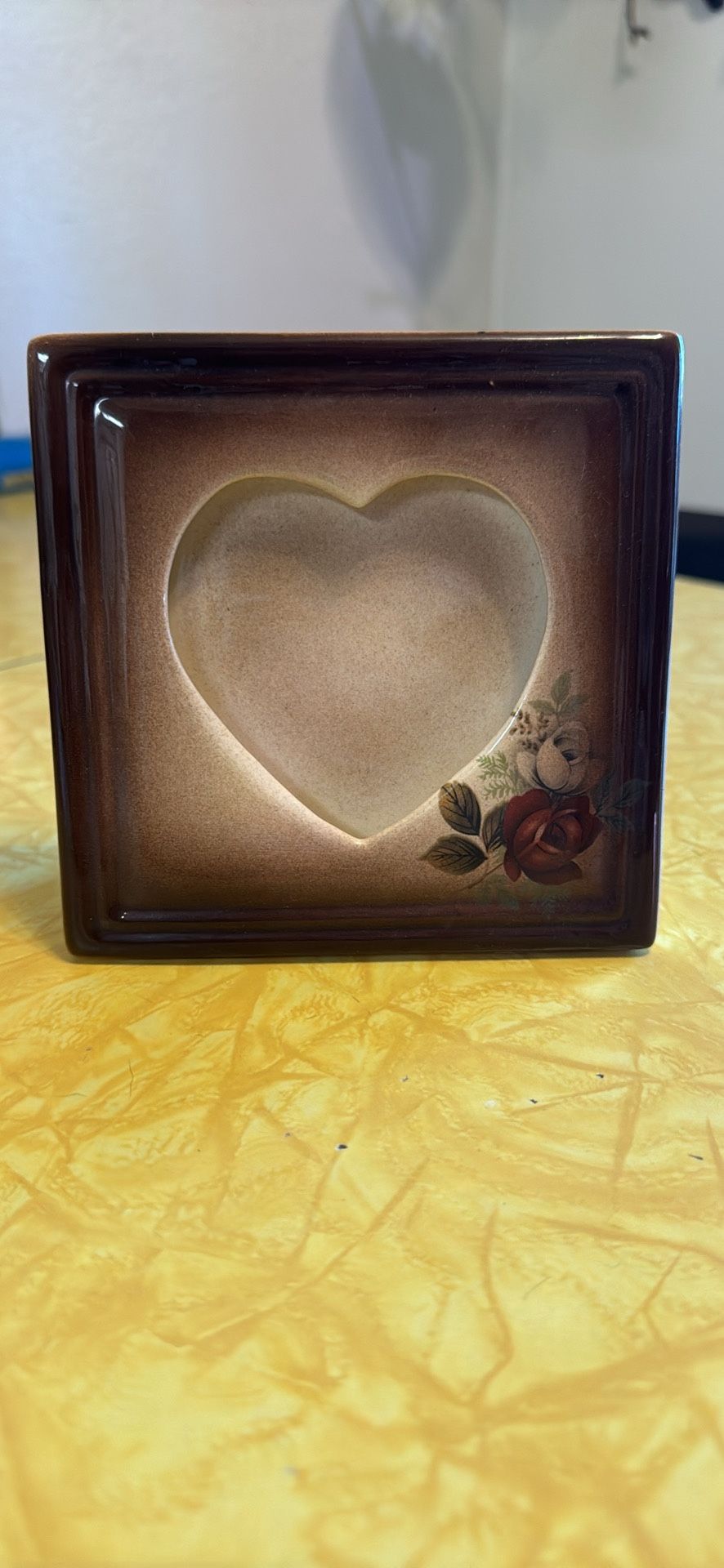 Vintage Ceramic Heart Frame
