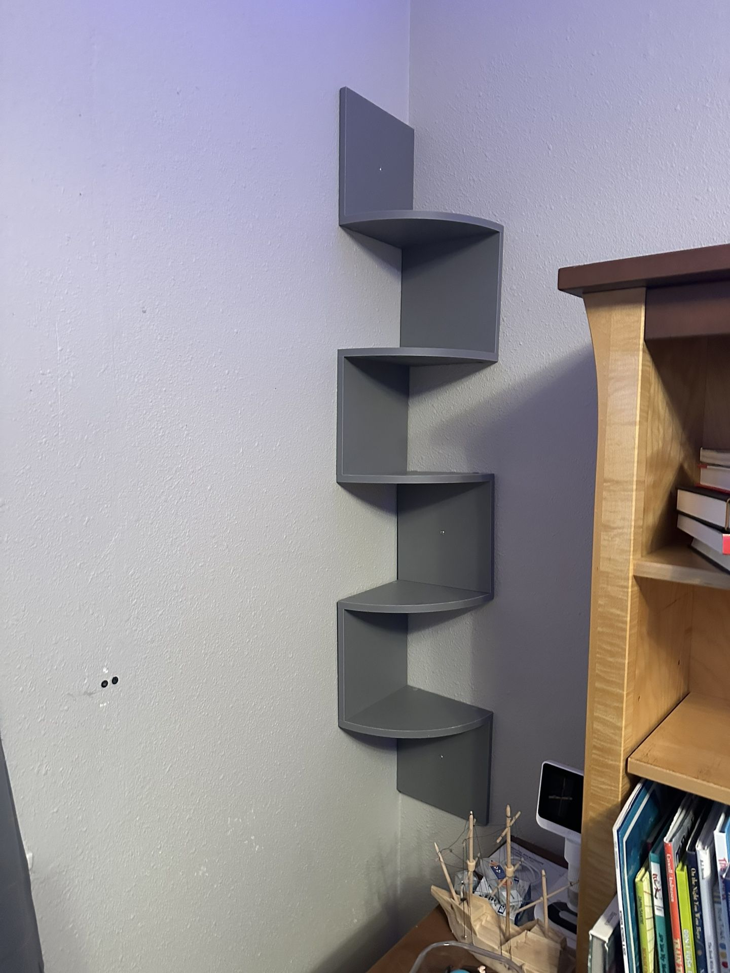 Corner Shelf