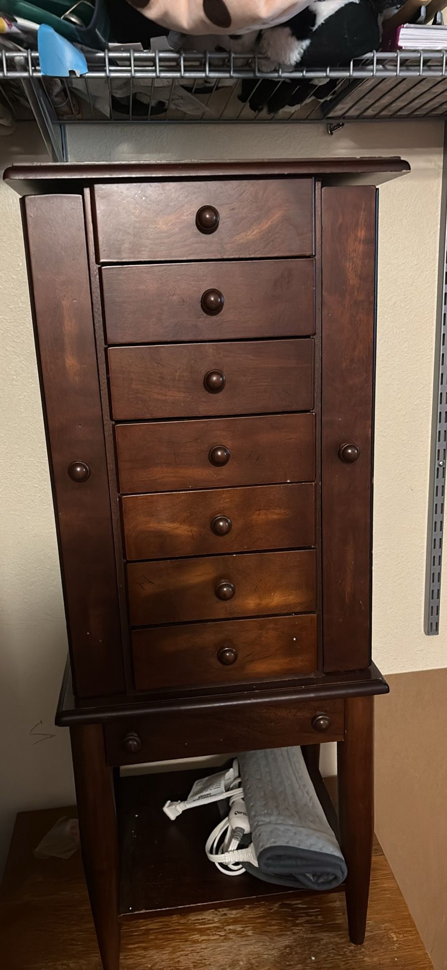 Antique Jewlery stand