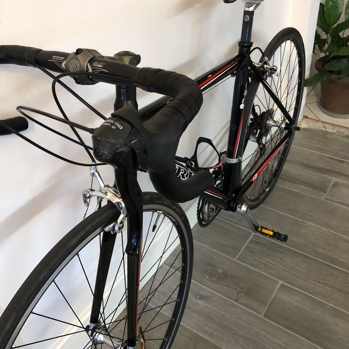 Trek 1.2 Road Bike Alum Carbon Ready Ride for Sale in Winter