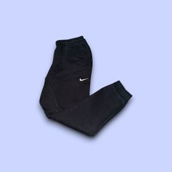 Nike sportswear club fleece tapered essential sweatpants black mens medium 