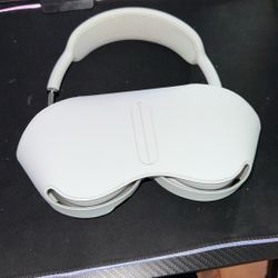 AirPod Pro Max