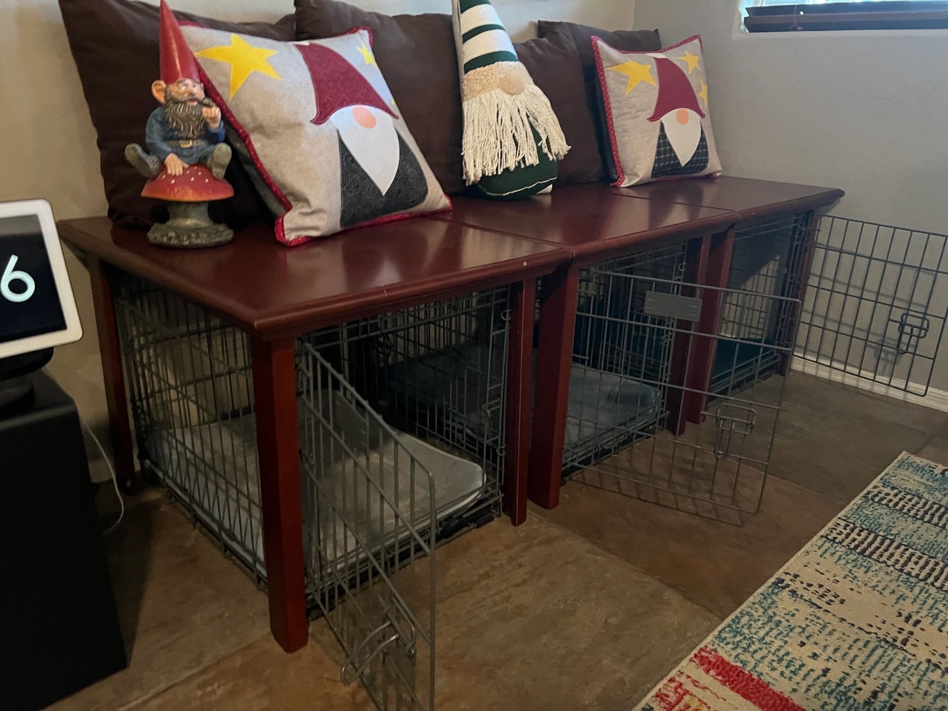 3 Dog cages with wood cover