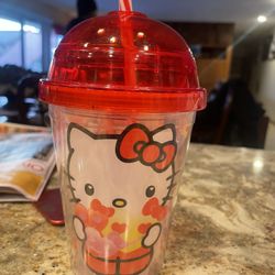 Hello Kitty Sanrio Tumbler Cup Hearts Cup And Straw