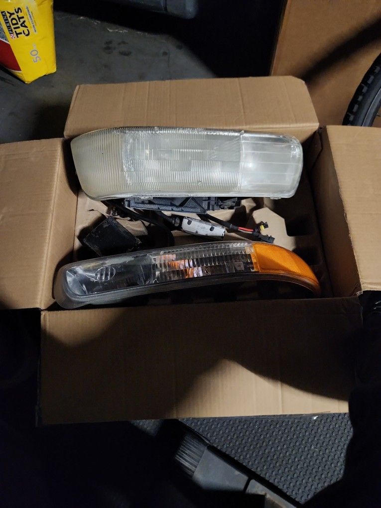 Used Headlights Chevrolet Front End