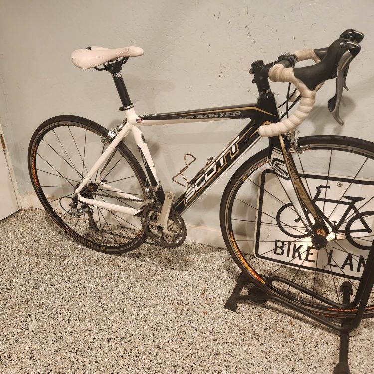 f8a013038f2c4a8c8f9c38a2c98430