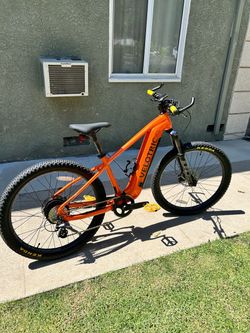 Velotric Summit1 E- bike (New)