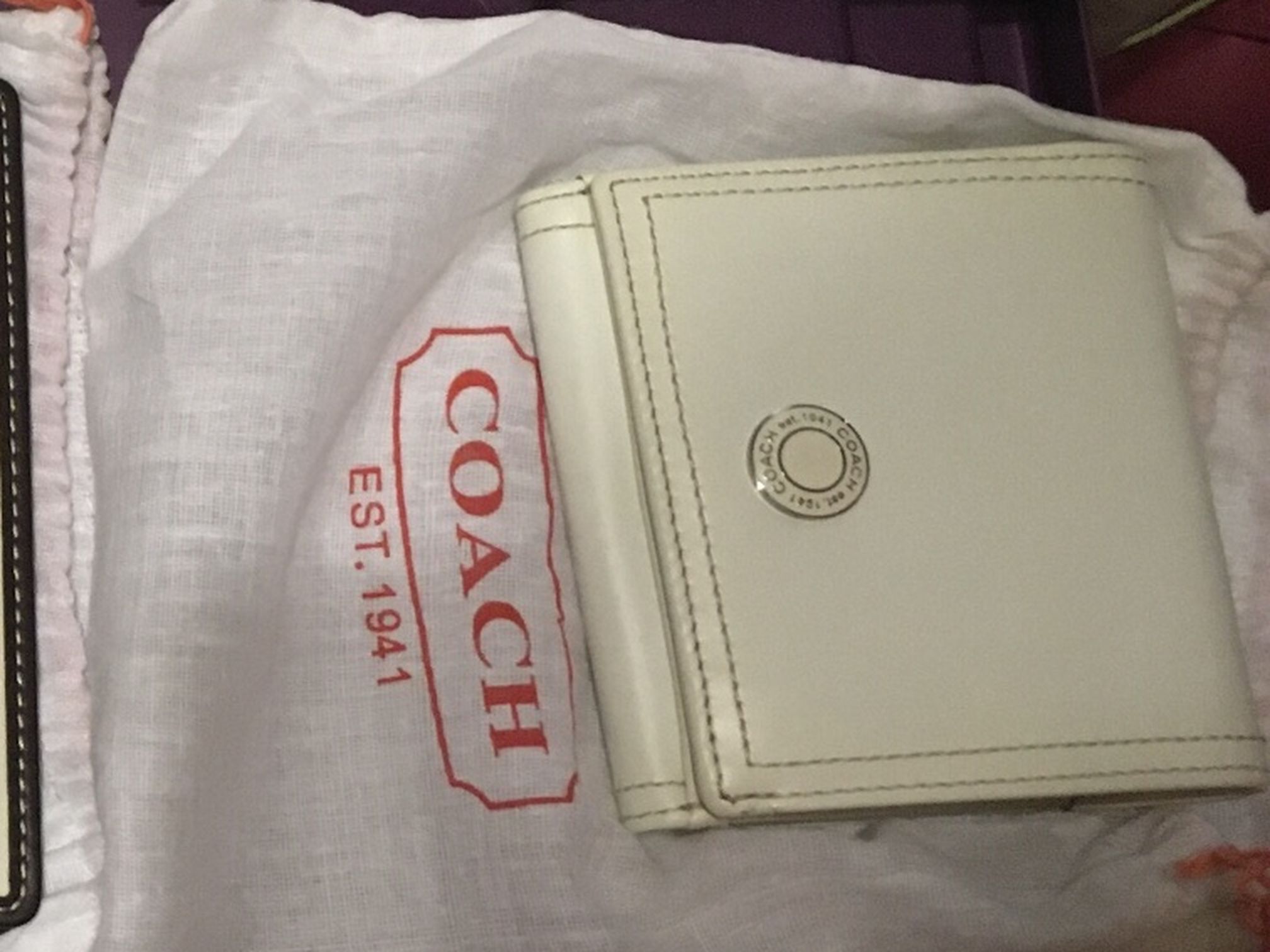 New Beautiful Genuine Smooth White Leather Coach Wallet w/ Slight Blemish (Selling 1 Only For $25!!)