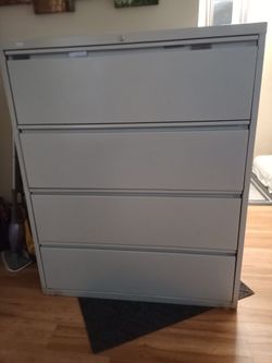 ELEGANT 4 DRAWERS METAL LATERAL FILING CABINET/ BRAND STAPLES