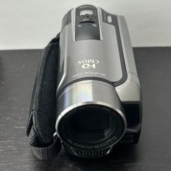 Canon VIXIA HF R100 Camcorder