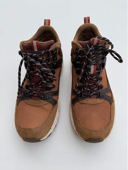 “Bear paw” Men’s Hiking boots size 9.5