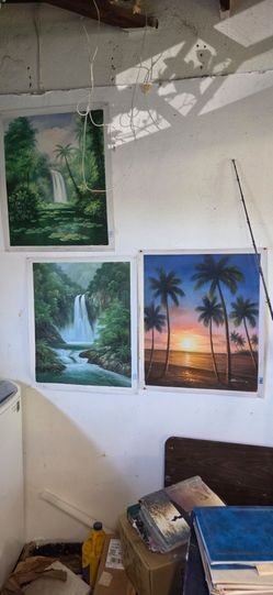Oil paintings on canvas c description