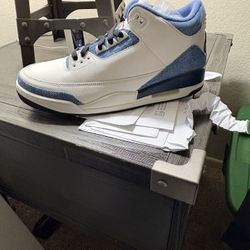 Jordan 3 Levi Size 7