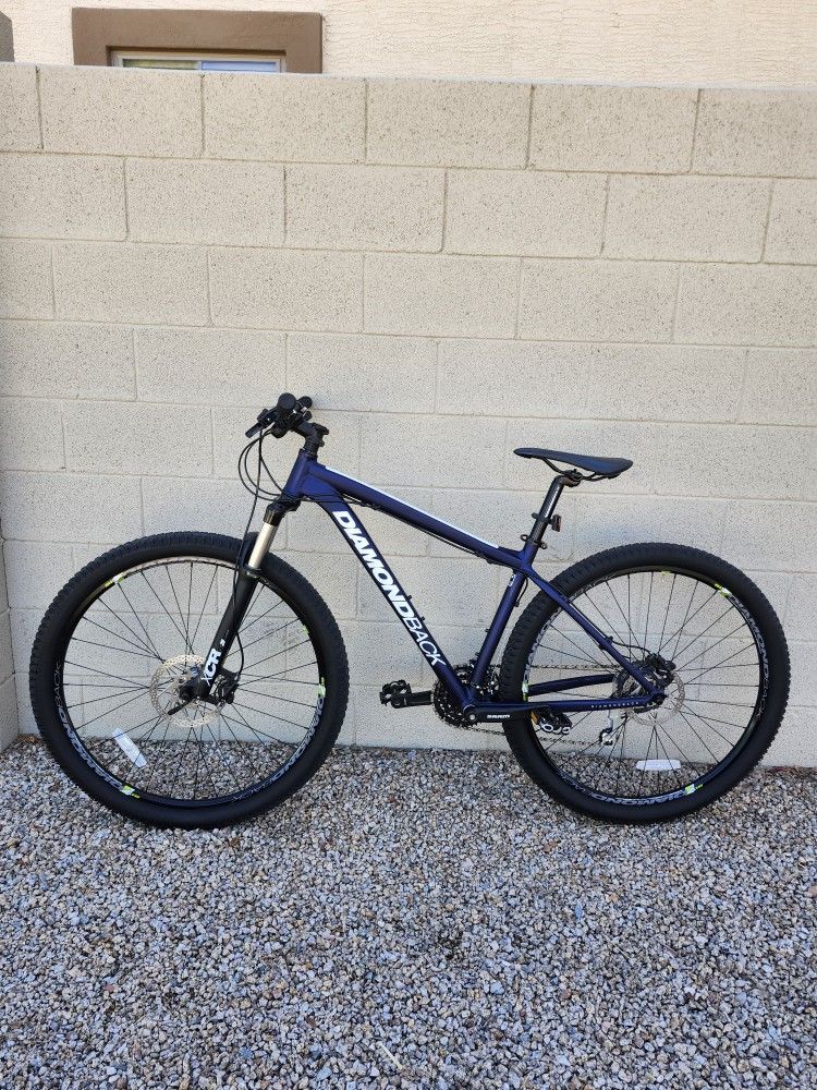 DIAMONDBACK OVERDRIVE SPORT 29 ER MOUNTAIN BIKE LIKE NEW ( CHECK MY OTHER BIKES)