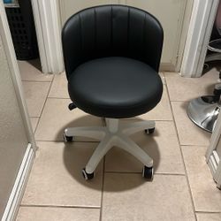 Salon Stool / Office Chair 