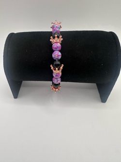 Majestic Violet Crown Bracelet