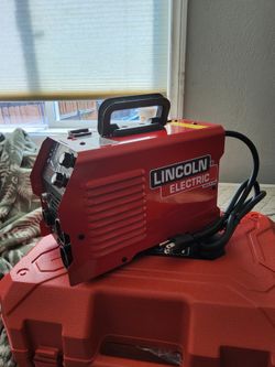 Lincoln Electric ARC-250 Inverter , Delivery in Chula Vista in the H Street