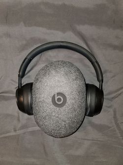 Beats Solo Pro (H1 Chip)