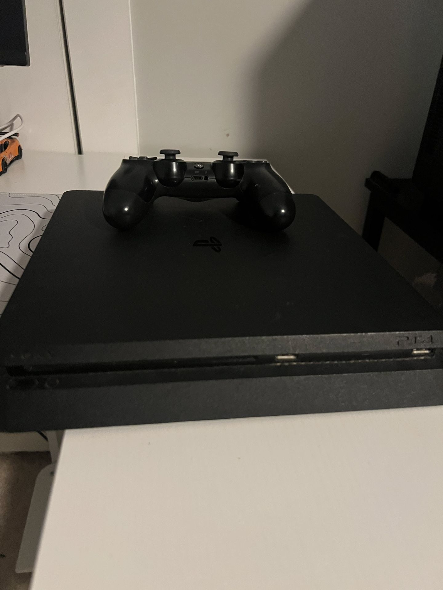 PS4