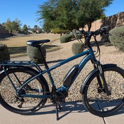 Medium size, Co-op cycle CTY e2.2 Electric Bike, class 1