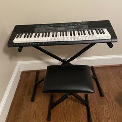 Key Board - Like New - W Bench And Stand $260