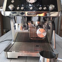 Delonghi Specialista espresso machine
